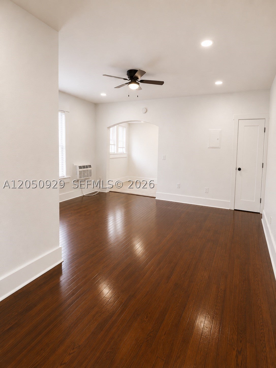 1319 Meridian Ave 208