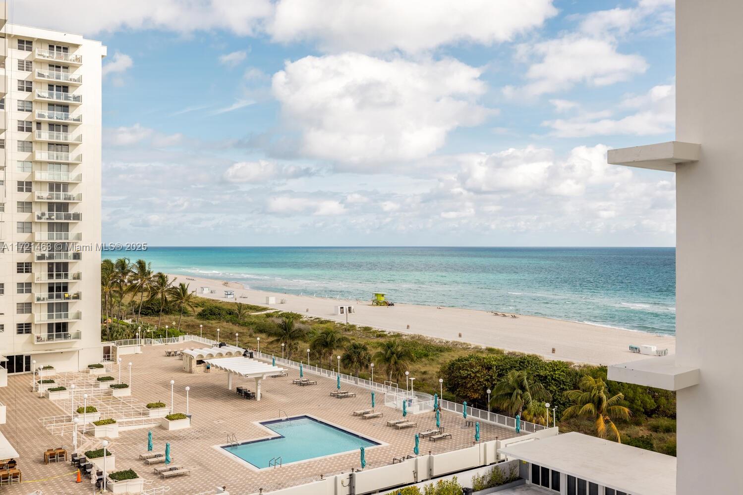5601 Collins Ave 825, Miami Beach, Miami-Dade County, Florida - 2 Bedrooms  
2 Bathrooms - 