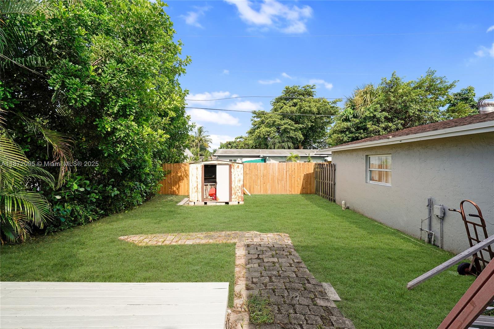 DRIFTWOOD ESTATES NO 2 - Residential