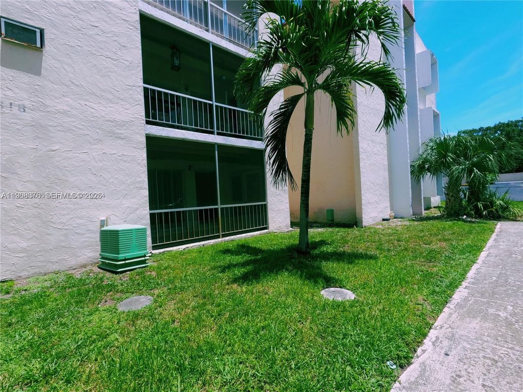 Photo of 618 NW 13th St #0140, Boca Raton, FL 33486 (MLS # A11968376)