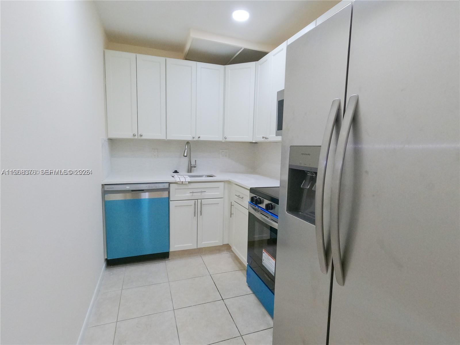 SPANISH OAKS CONDO - Residential