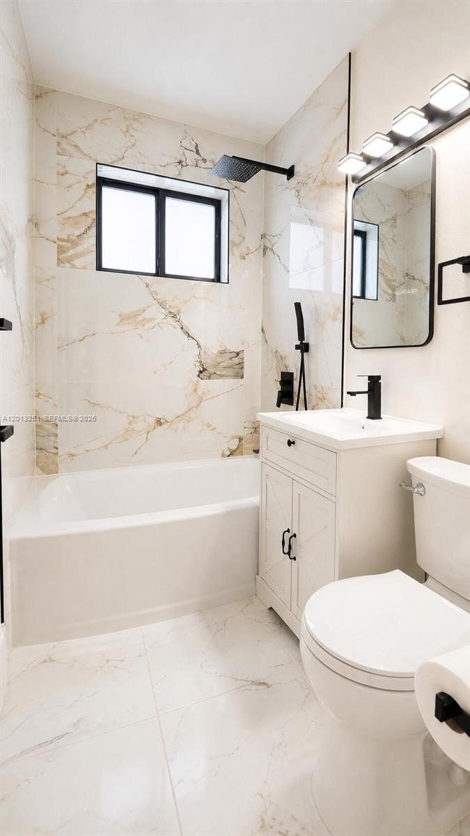 HERITAGE HOMES - Residential