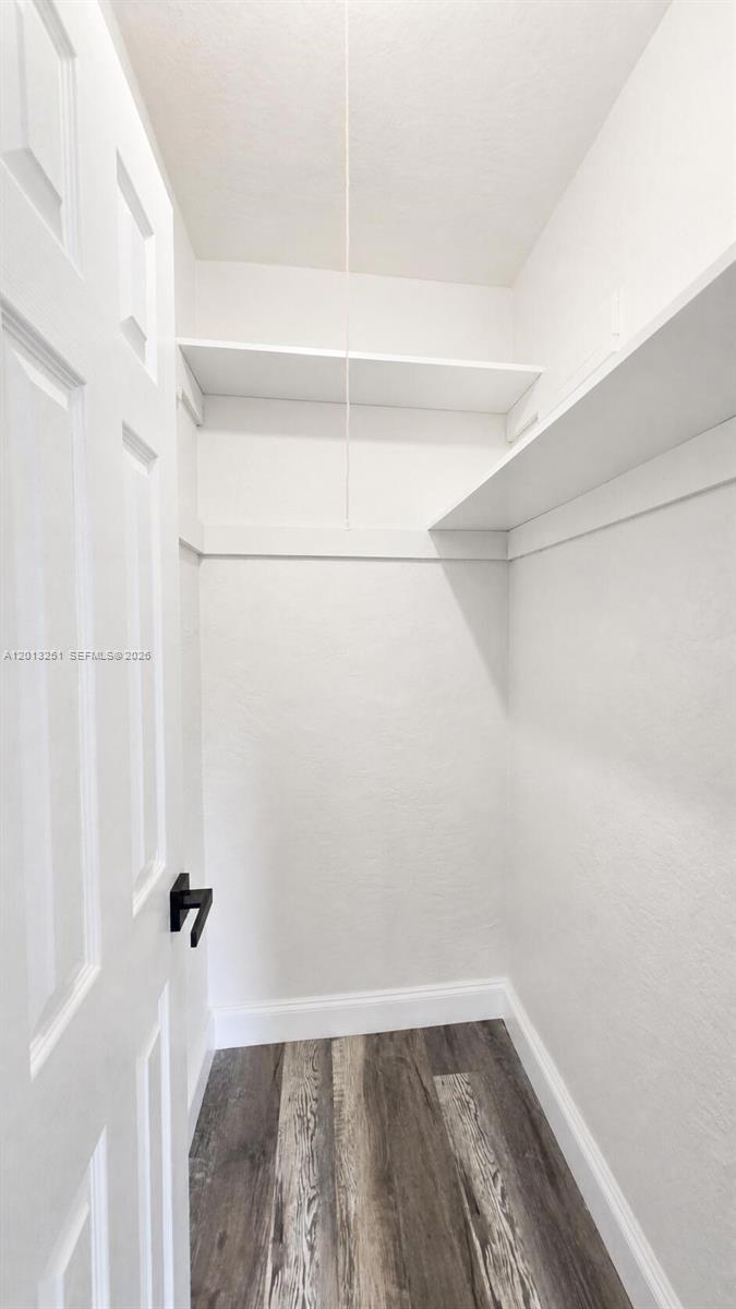 HERITAGE HOMES - Residential