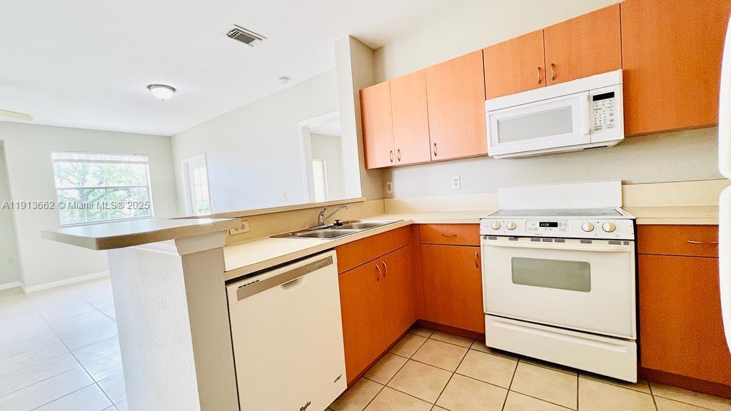 THE BELMONT II AT ST LUCI - Residential Lease