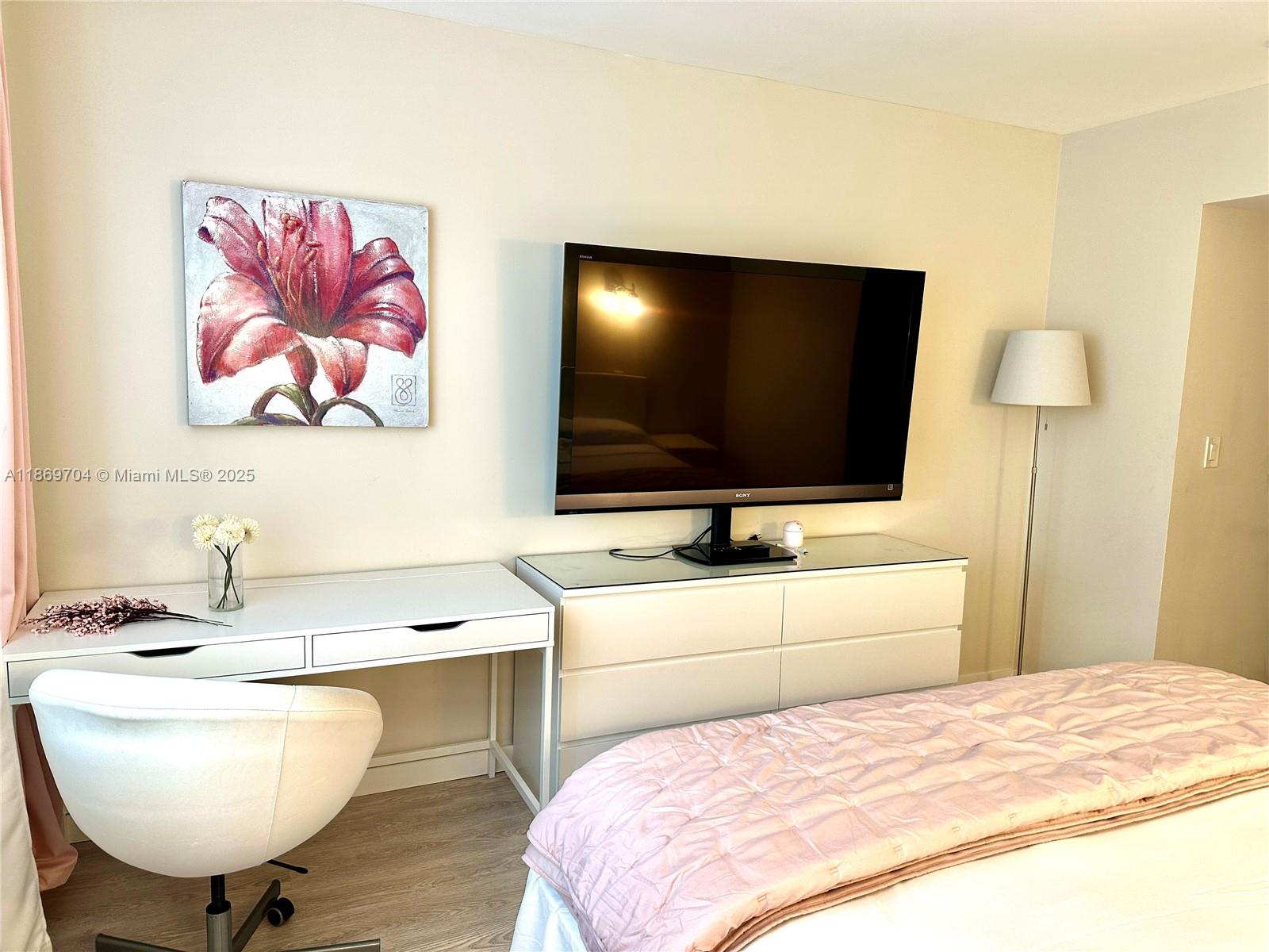 HALLANDALE BEACH PRIVATE - Residential Lease