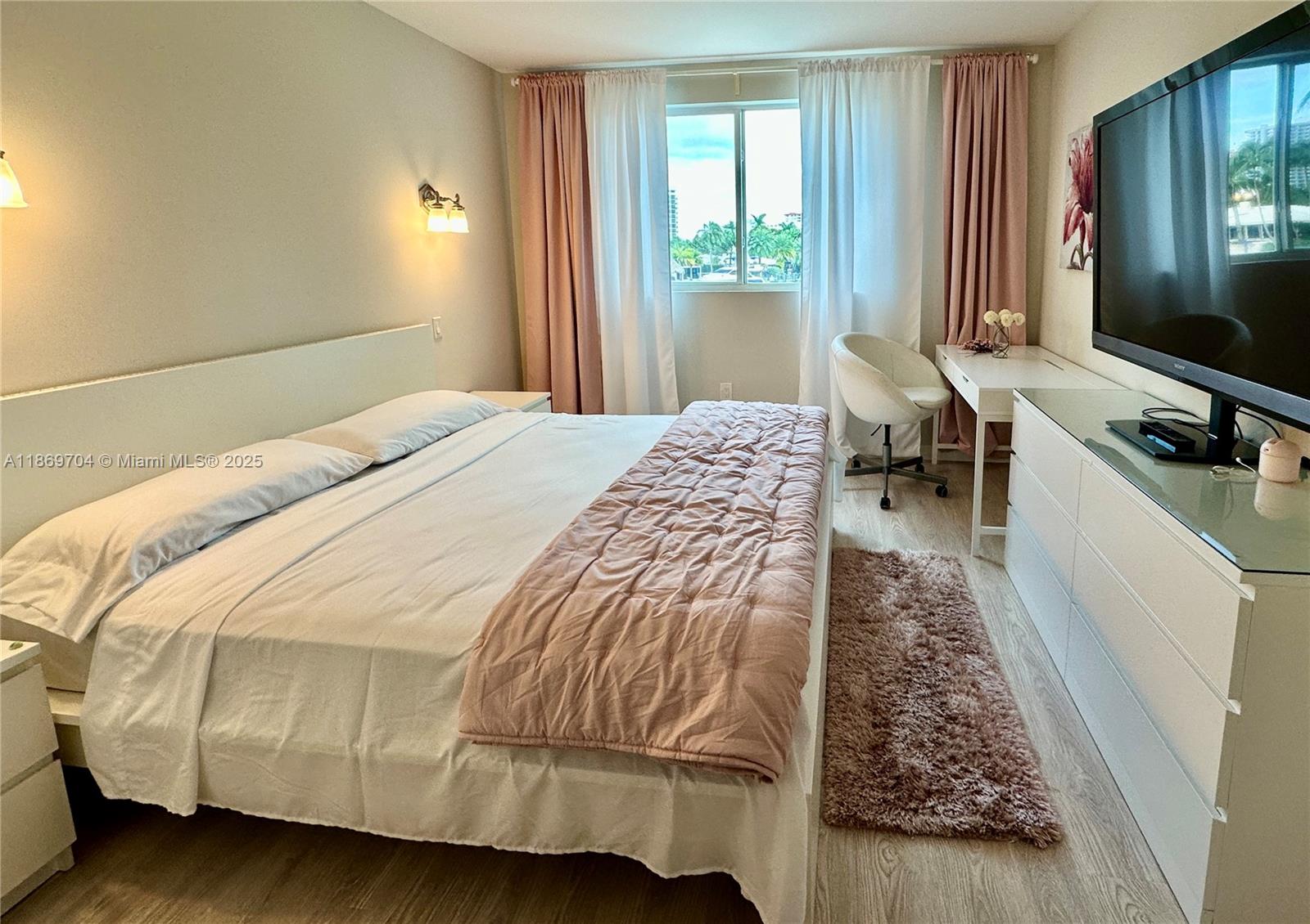 HALLANDALE BEACH PRIVATE - Residential Lease