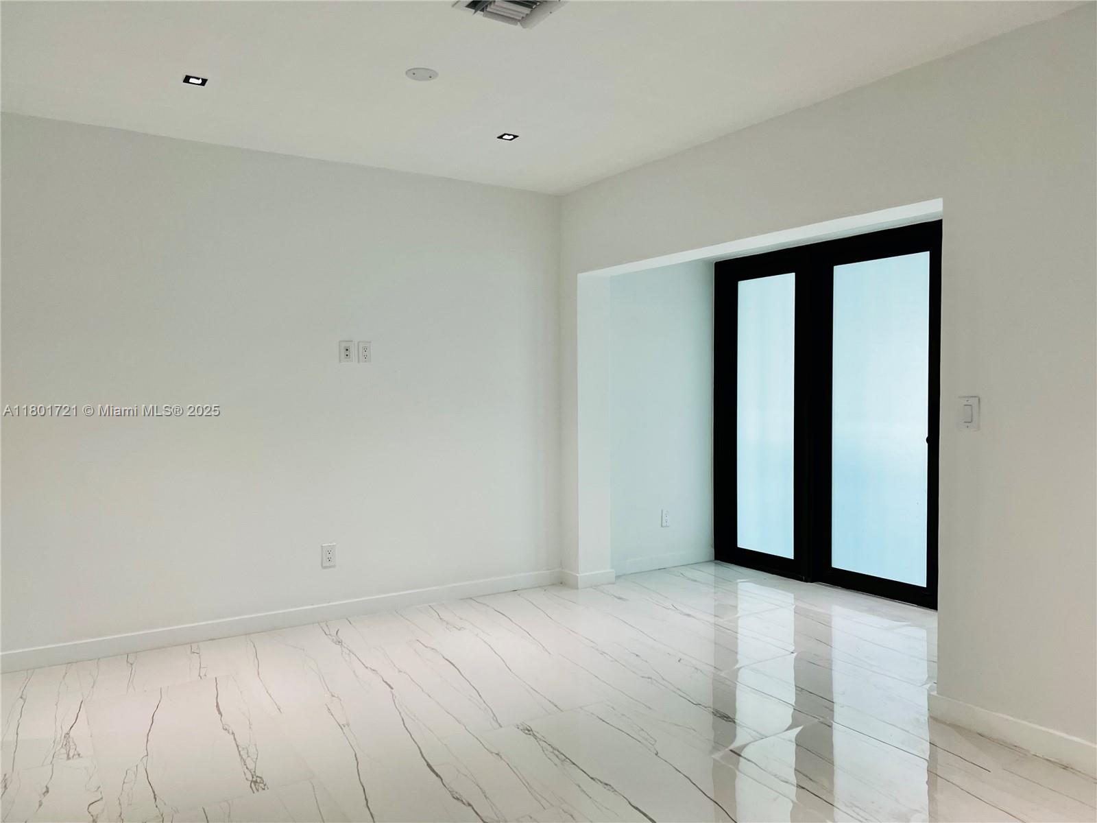 Rental Property at 1155 102nd St 10, Bay Harbor Islands, Miami-Dade County, Florida - Bedrooms: 2 
Bathrooms: 1  - $3,500 MO.