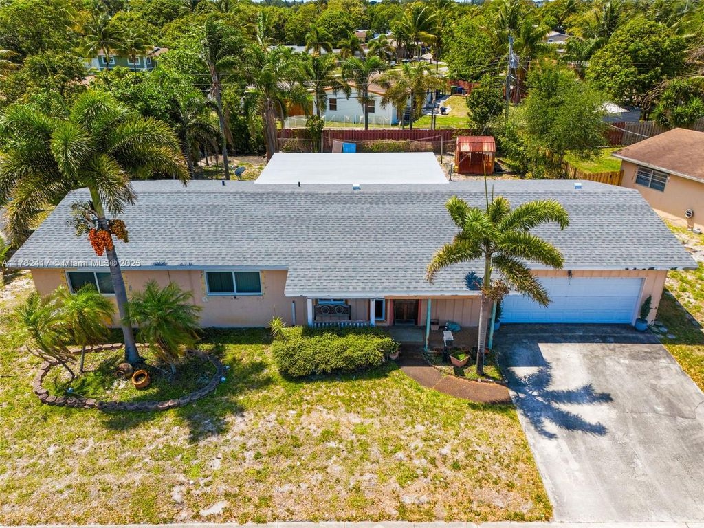 Photo of 1725 NW 9th Ave, Fort Lauderdale, FL 33311 (MLS # A11782417)