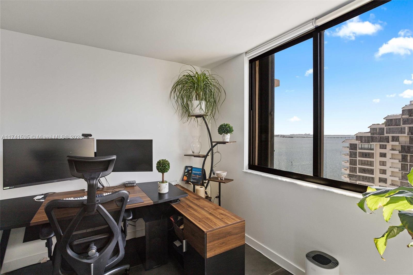 BRICKELL KEY II CONDO - Residential