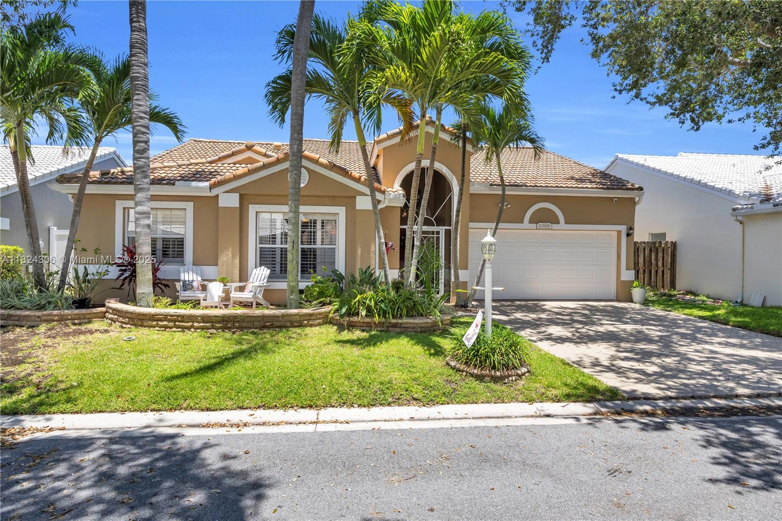 OPEN HOUSE 6/21 & 6/22! Welcome to this beautifully updated 3BR/2BA home in the desirable and family friendly Siena Oaks community! Featuring high ceilings, updated floors, and a spacious kitchen with stainless steel appliances and ample countertop space, this home blends comfort with style. Enjoy a bright, open layout, a peaceful backyard, and a 2-car garage. Meticulously maintained with attention to detail throughout. Spacious Primary Suite with dual sinks, separate tub, and walk-in shower. Benefit from a LOW HOA that includes cable, internet, lawn maintenance, a community pool, and tennis court. MUST SEE!