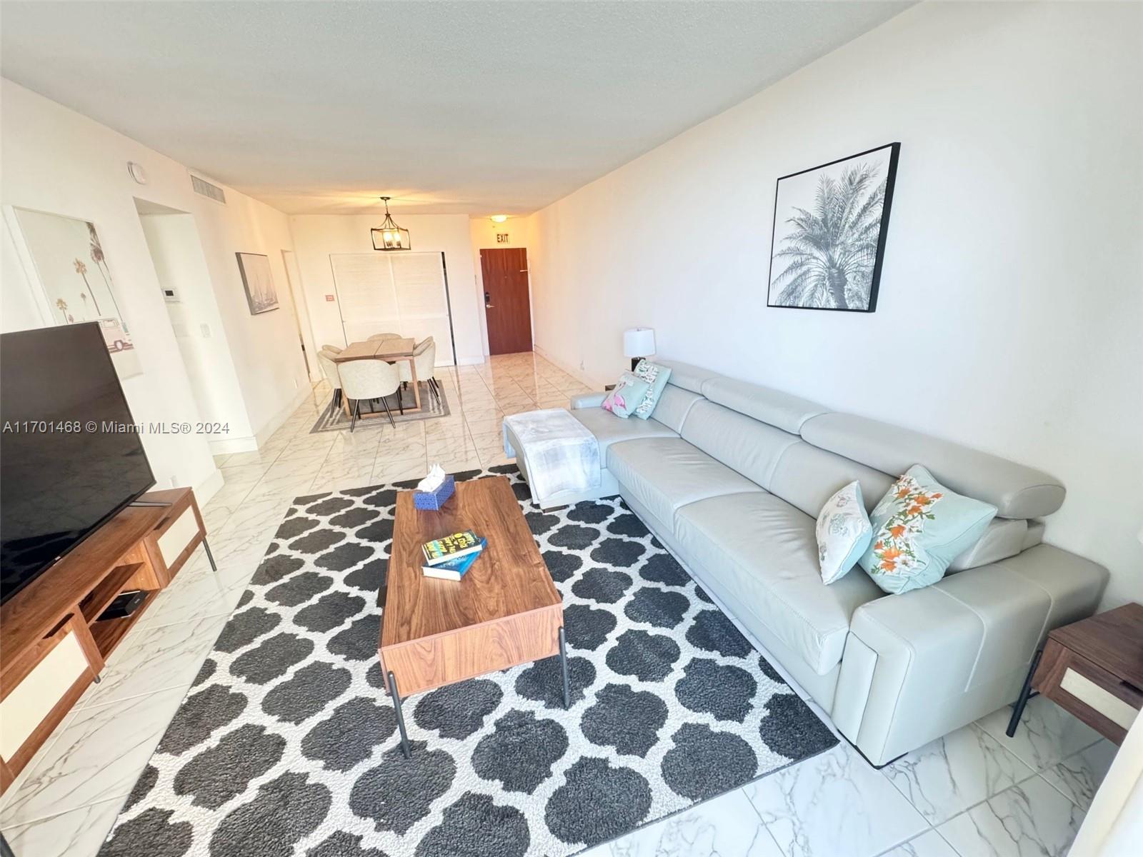 3901 S Ocean Dr 3Y