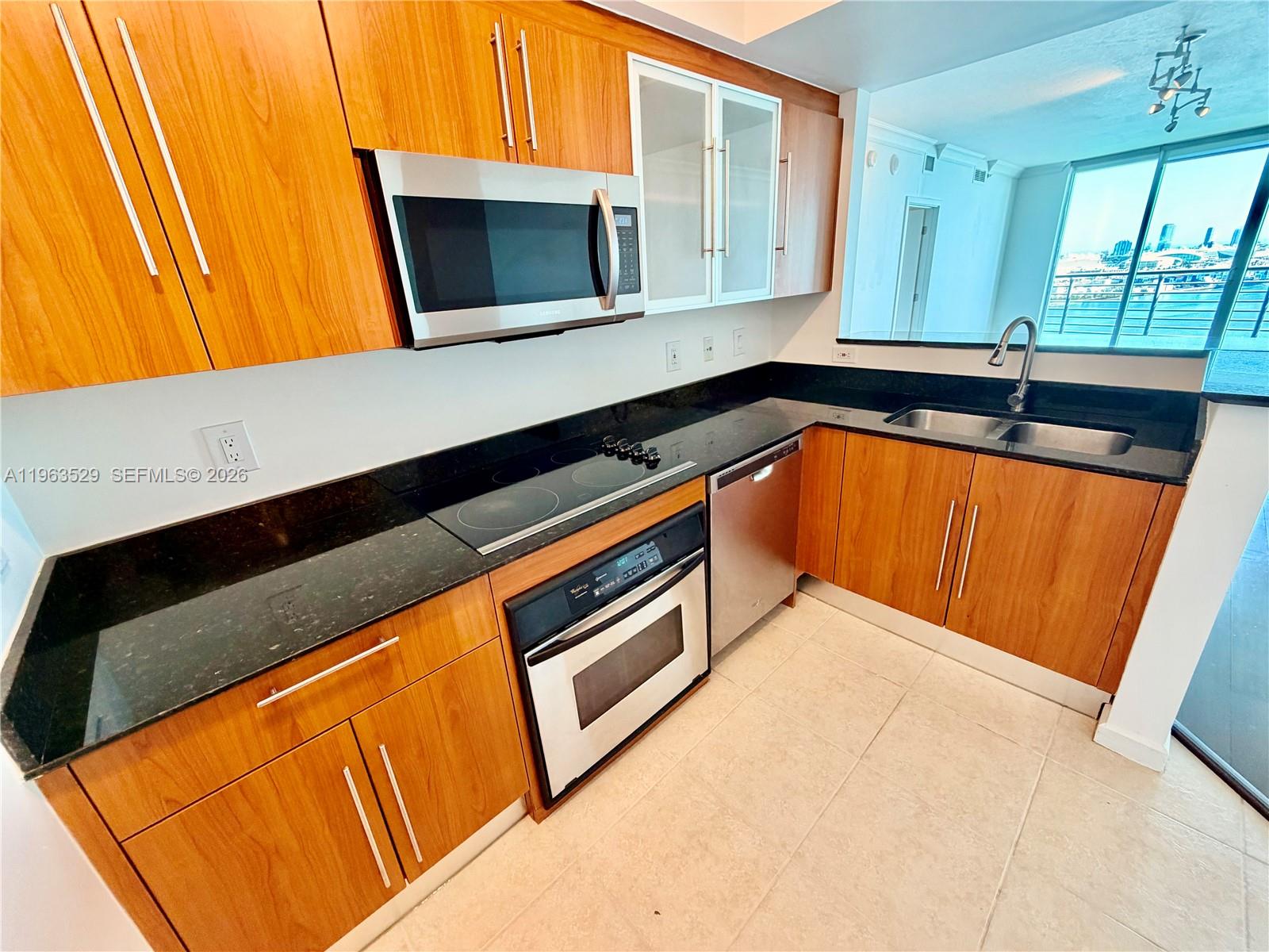 335 S Biscayne Blvd 2512