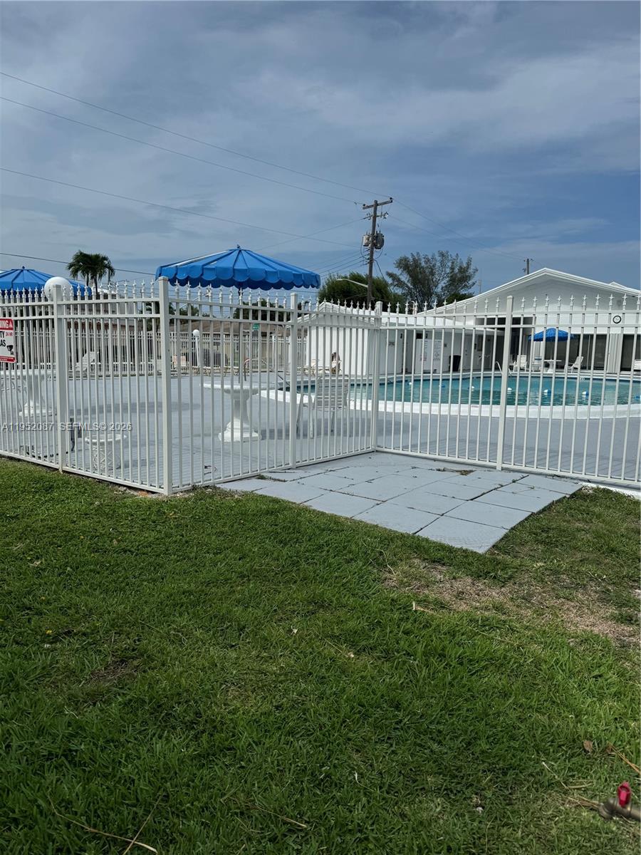 ROLEN LAKE GARDENS CO-OP - Residential