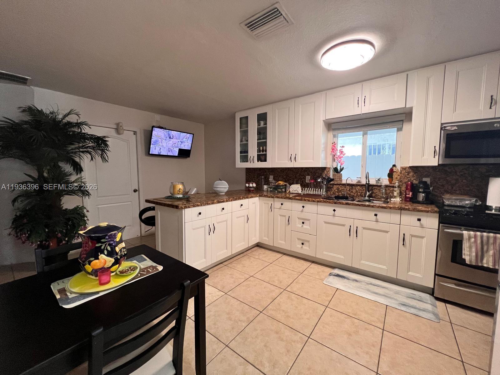 HIALEAH HEIGHTS - Residential
