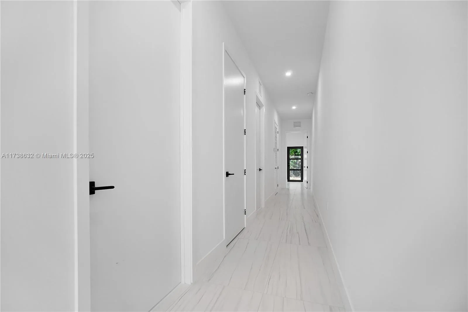 Miami, Florida 33127, United States, 3 Bedrooms Bedrooms, ,3 BathroomsBathrooms,Residential,Active,9581