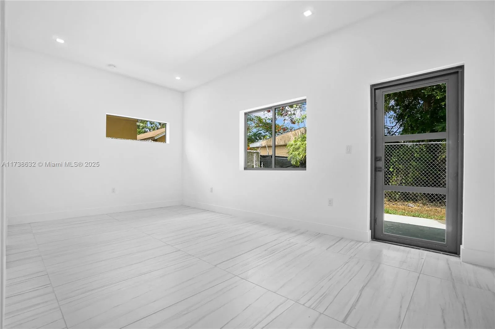 Miami, Florida 33127, United States, 3 Bedrooms Bedrooms, ,3 BathroomsBathrooms,Residential,Active,9581