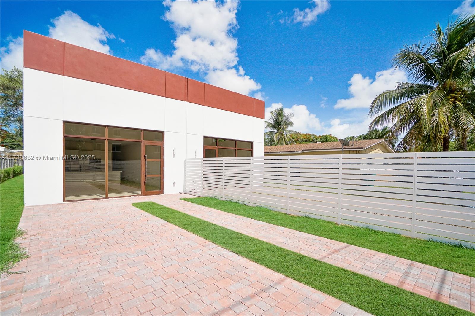 Photo 1 of 3501 Nw 11 Ct, Miami, Florida, $799,000, Web #: 11738632