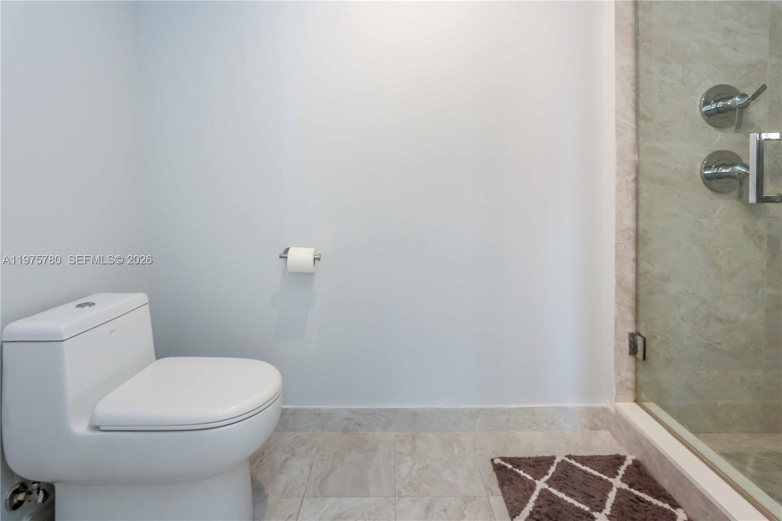 ARIA ON THE BAY CONDO - Residential Lease