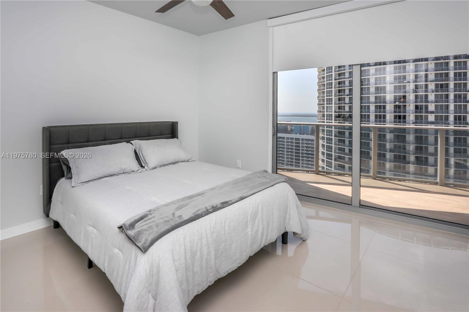 ARIA ON THE BAY CONDO - Residential Lease