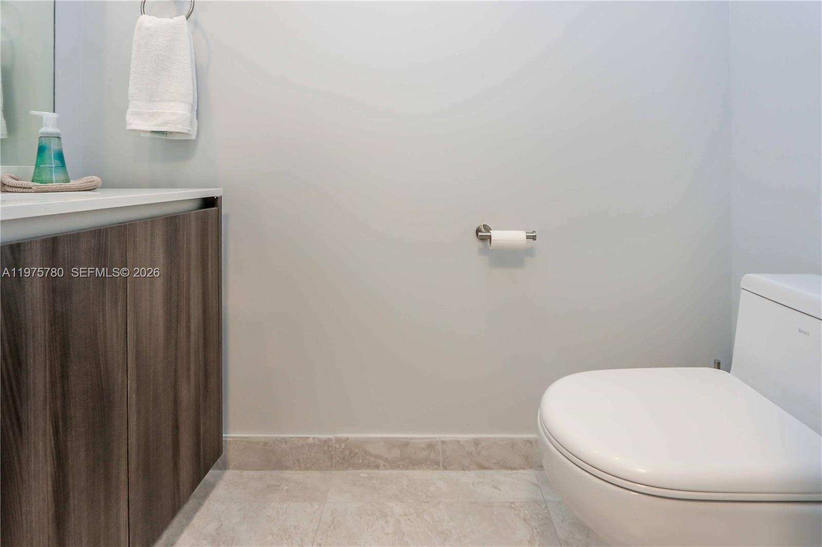 ARIA ON THE BAY CONDO - Residential Lease