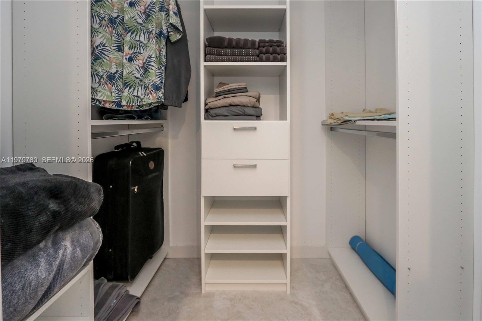 ARIA ON THE BAY CONDO - Residential Lease