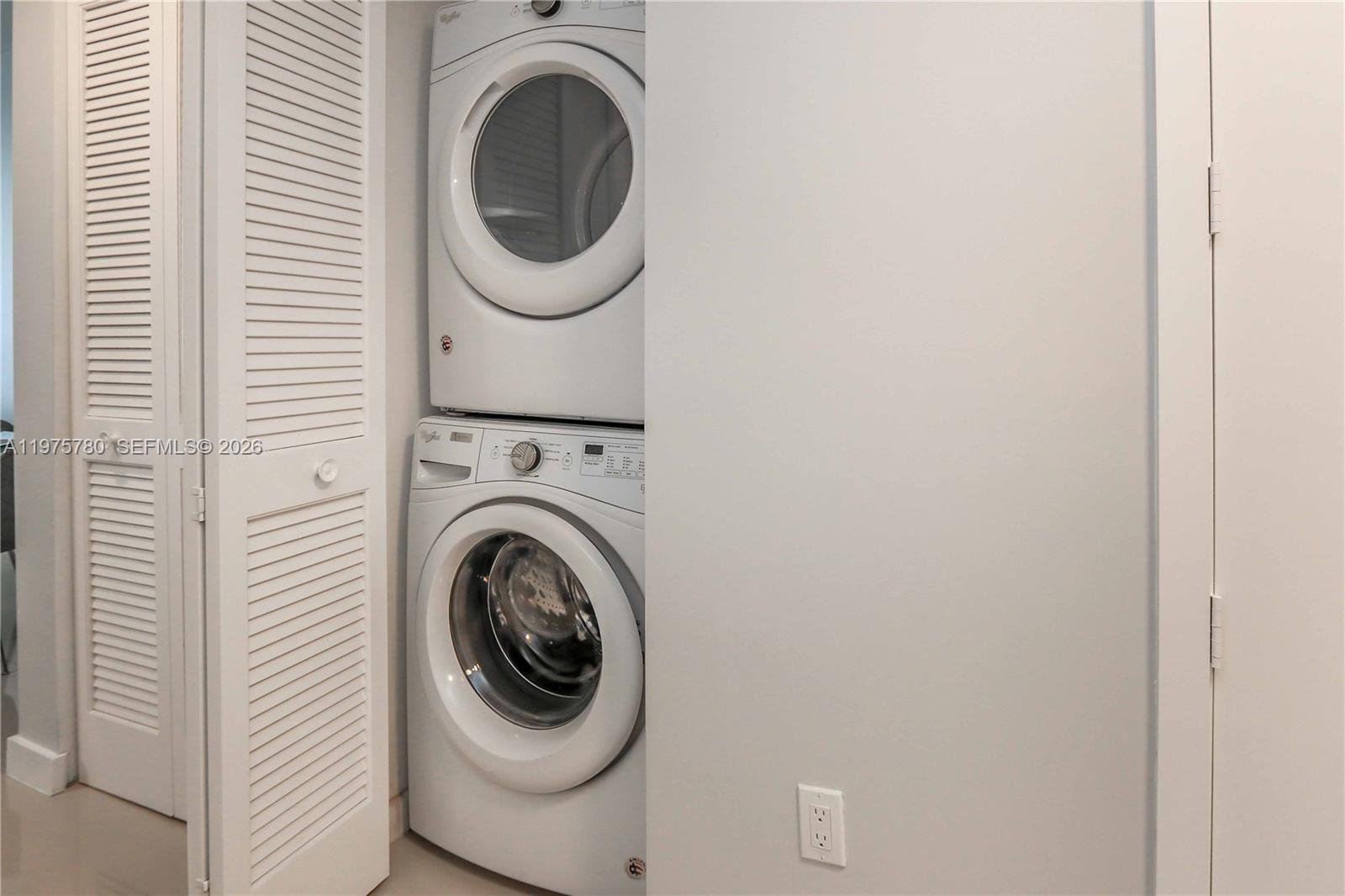 ARIA ON THE BAY CONDO - Residential Lease