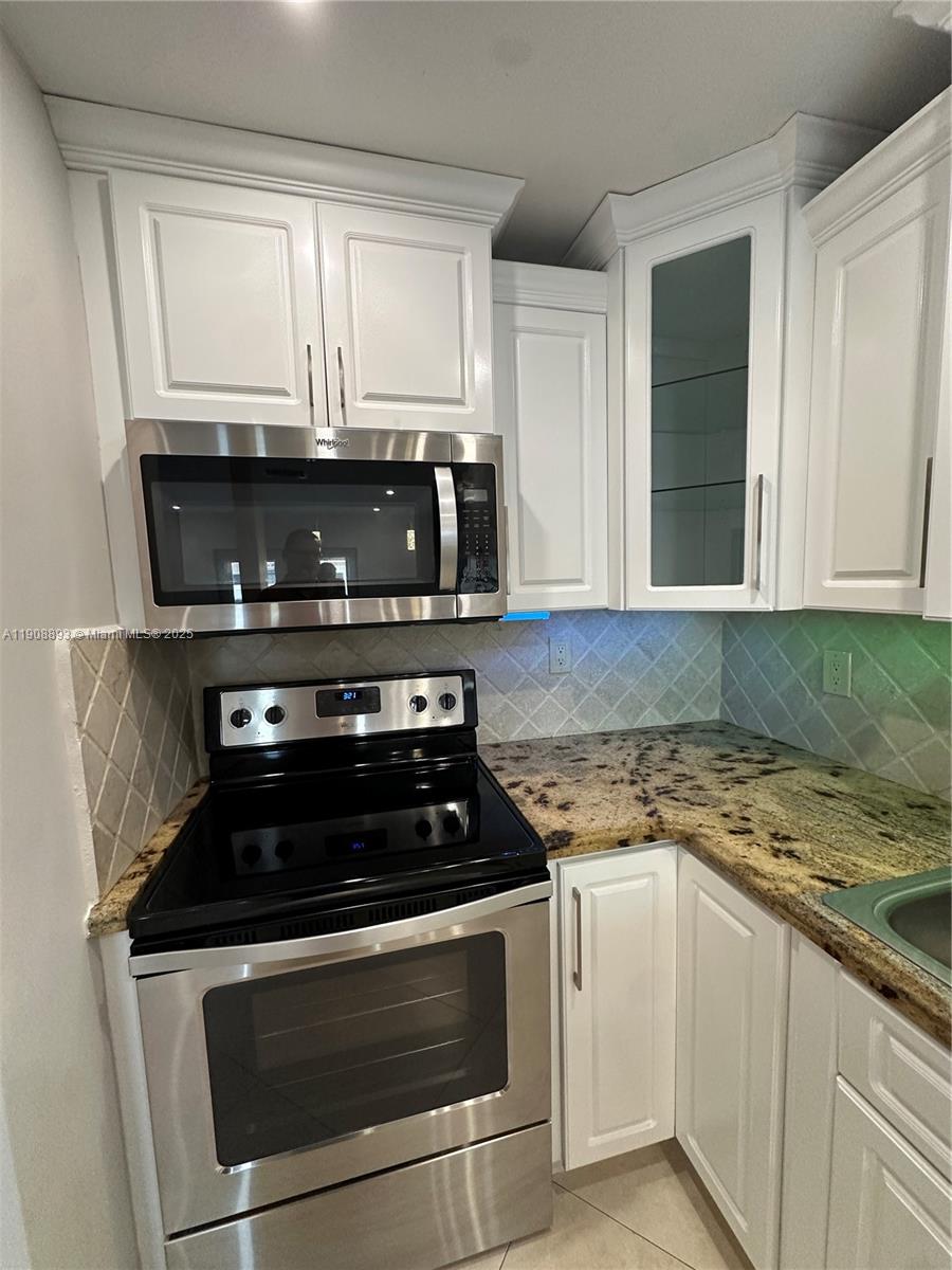 MILLER DREAM TOWNHOMES CO - Residential