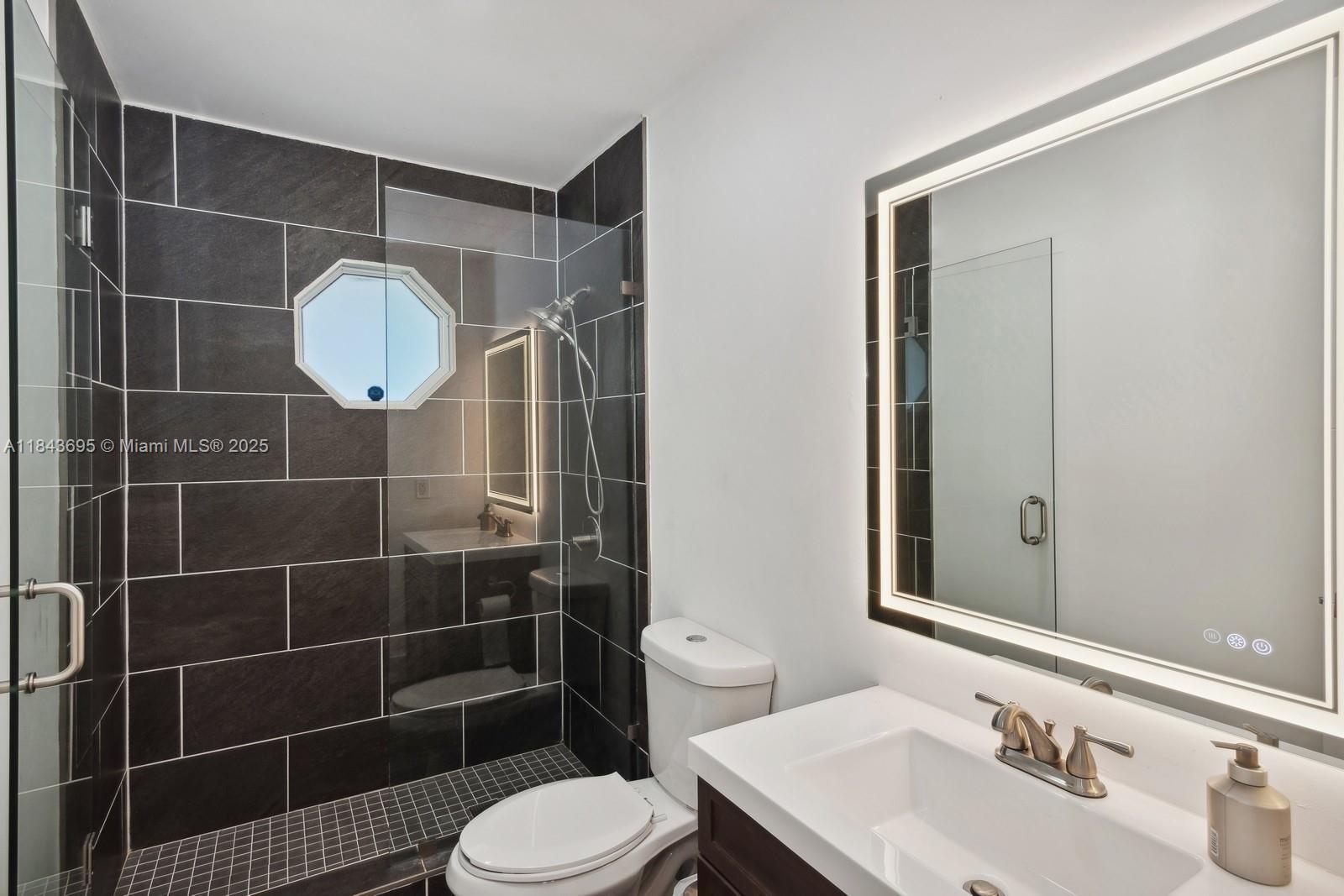 BLOOM ACRES - Residential Lease