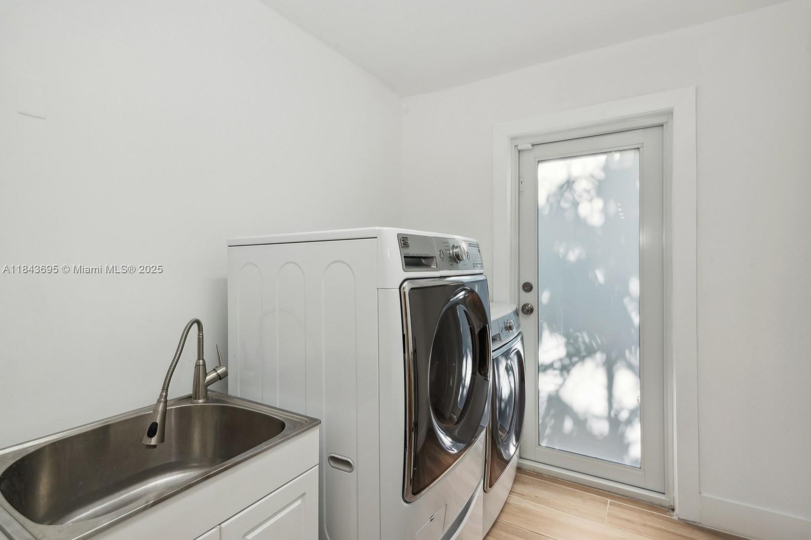 BLOOM ACRES - Residential Lease