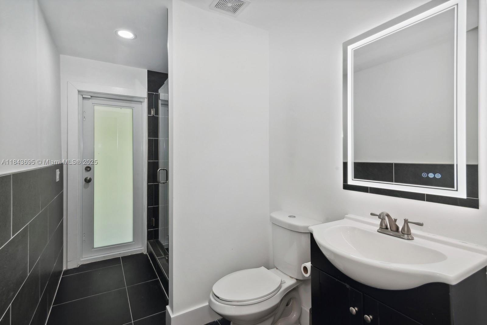 BLOOM ACRES - Residential Lease