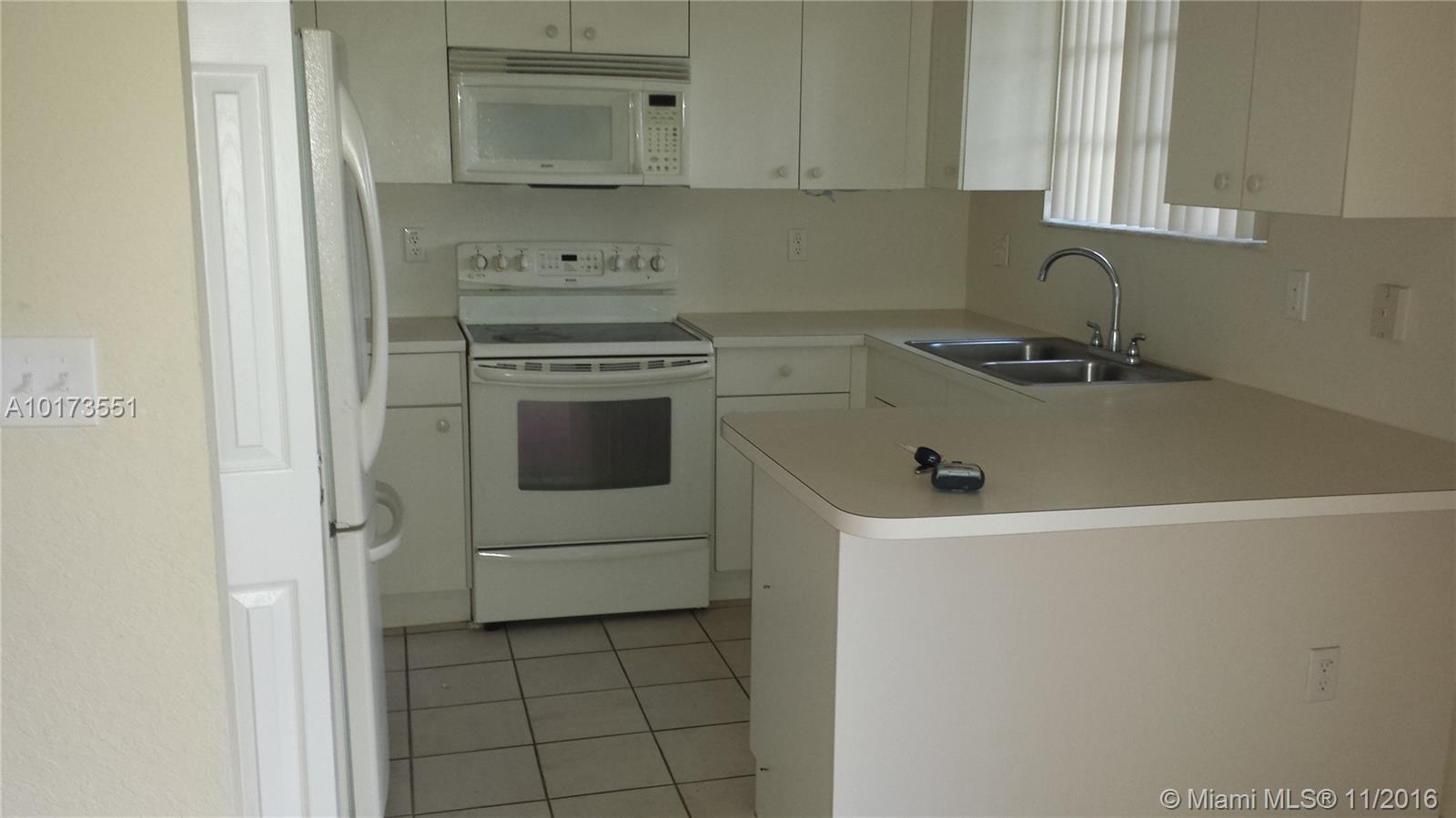 CARIBBEAN ISLES VILLAS CO - Residential Lease