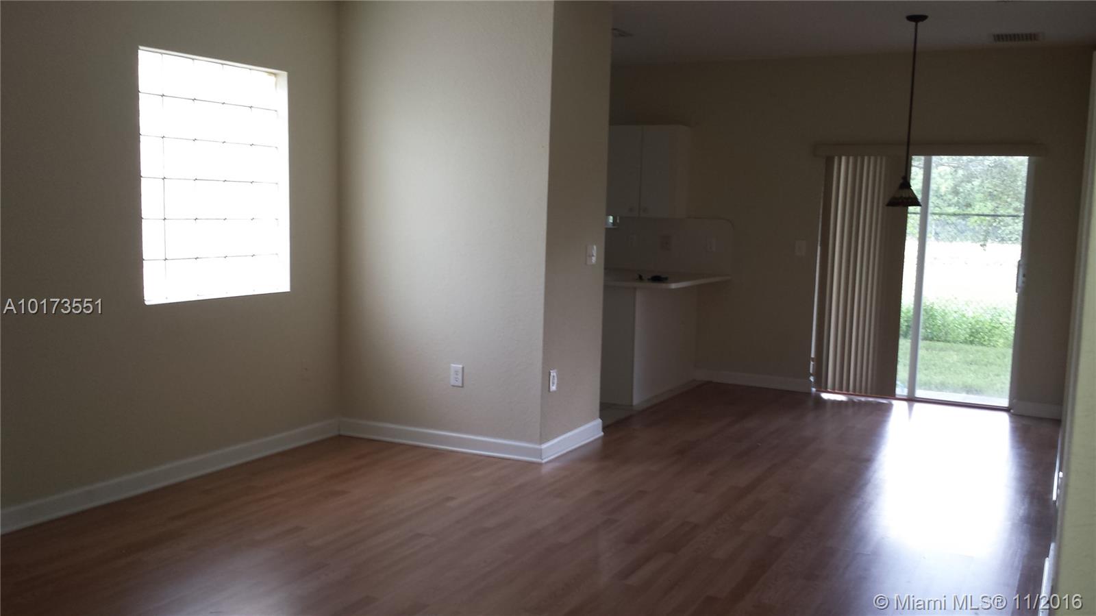 CARIBBEAN ISLES VILLAS CO - Residential Lease