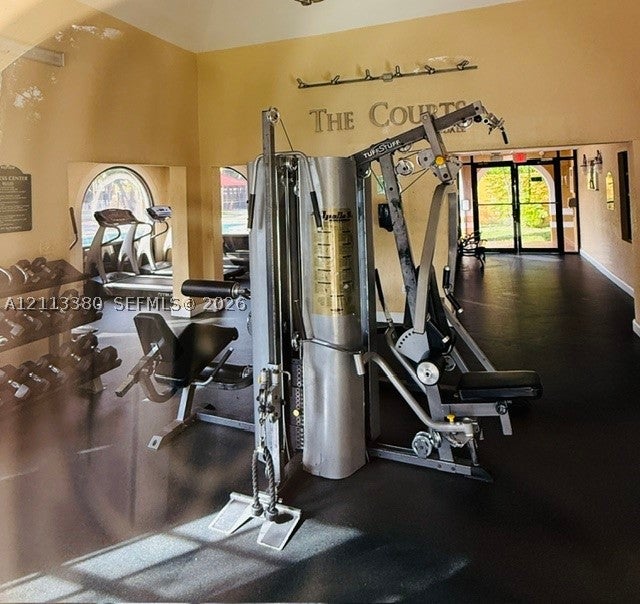 15610 SW 80th St J103, Miami FL 33193