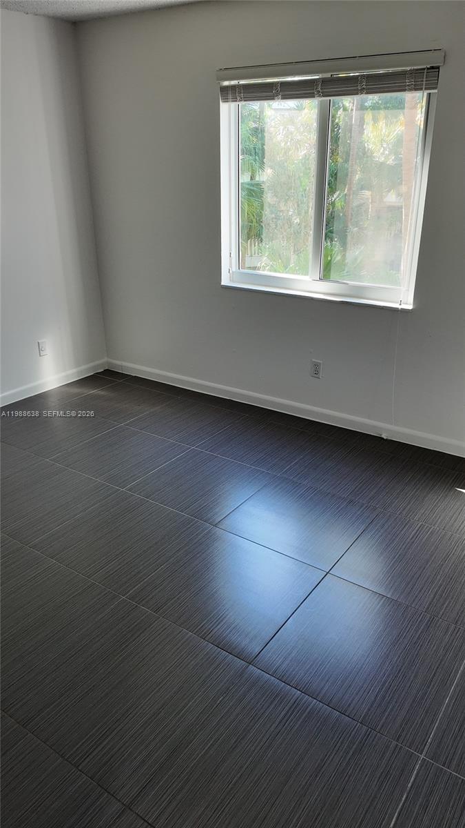 A A DOOLEY SUB - Residential Lease