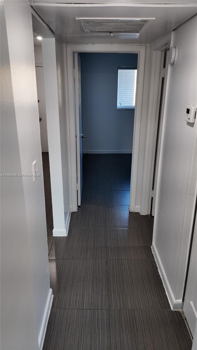 A A DOOLEY SUB - Residential Lease