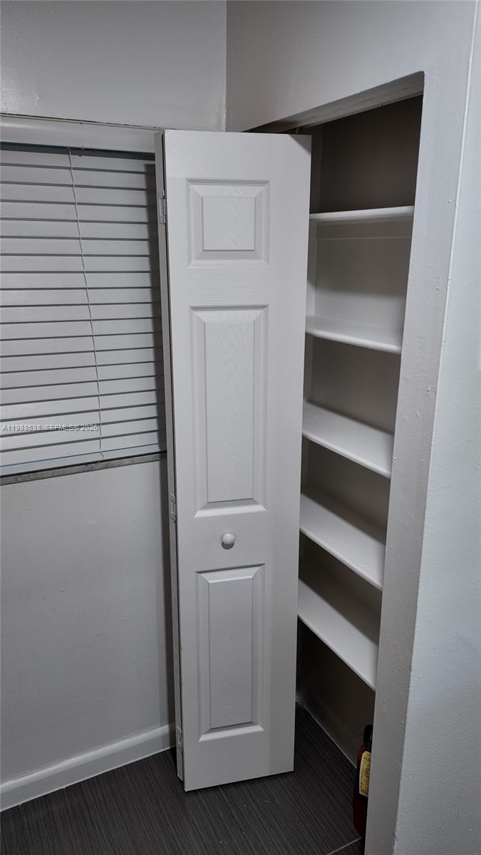 A A DOOLEY SUB - Residential Lease