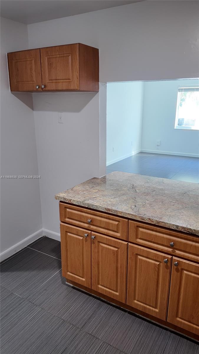 A A DOOLEY SUB - Residential Lease