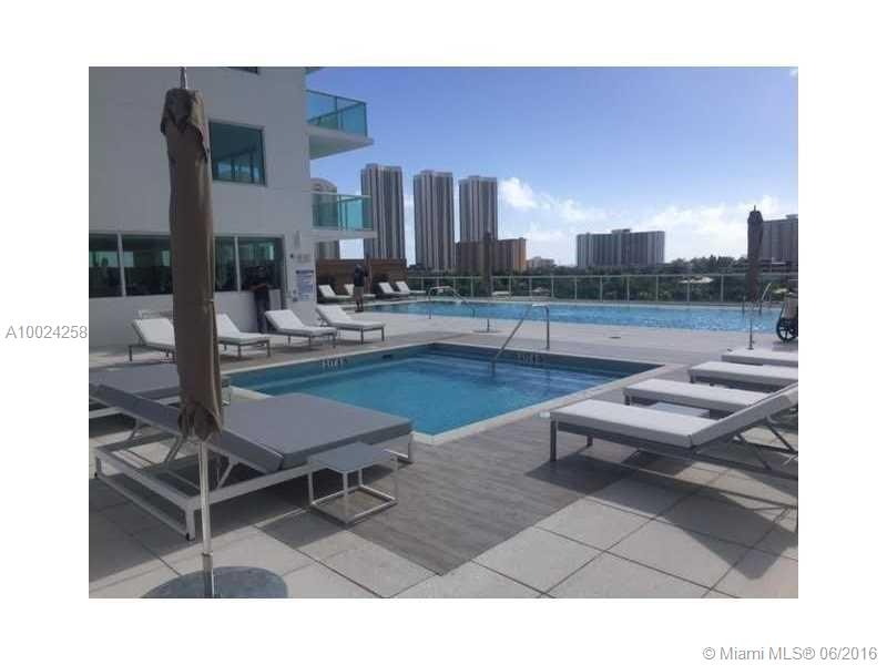 400 SUNNY ISLES - Residential Lease