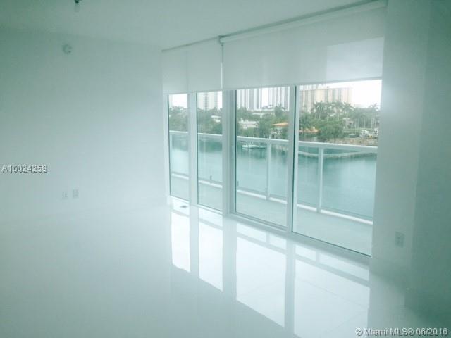 400 SUNNY ISLES - Residential Lease