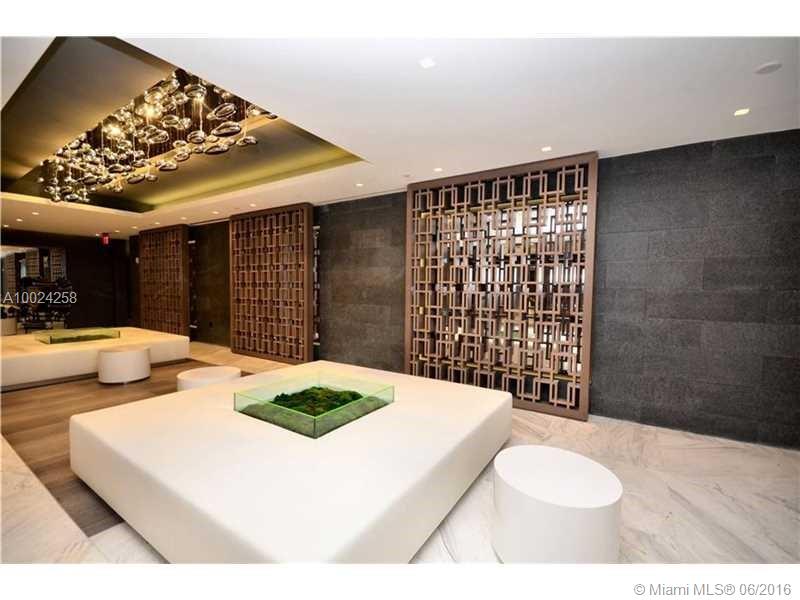 400 SUNNY ISLES - Residential Lease