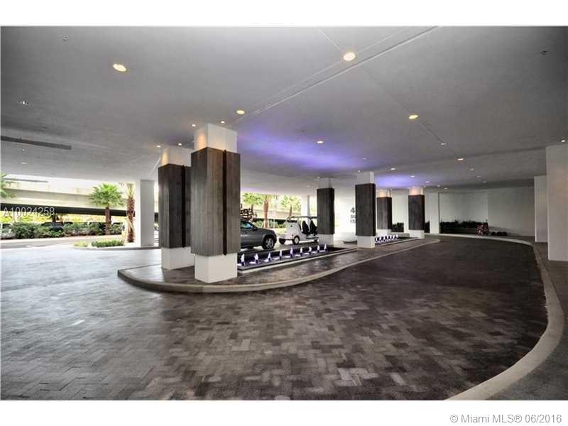 400 SUNNY ISLES - Residential Lease