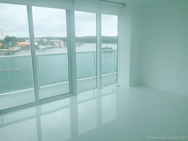 400 SUNNY ISLES - Residential Lease