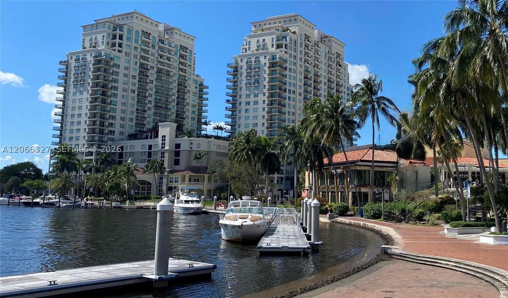 Photo of 610 W Las Olas Blvd #913N, Fort Lauderdale, FL 33312 (MLS # A12066327)