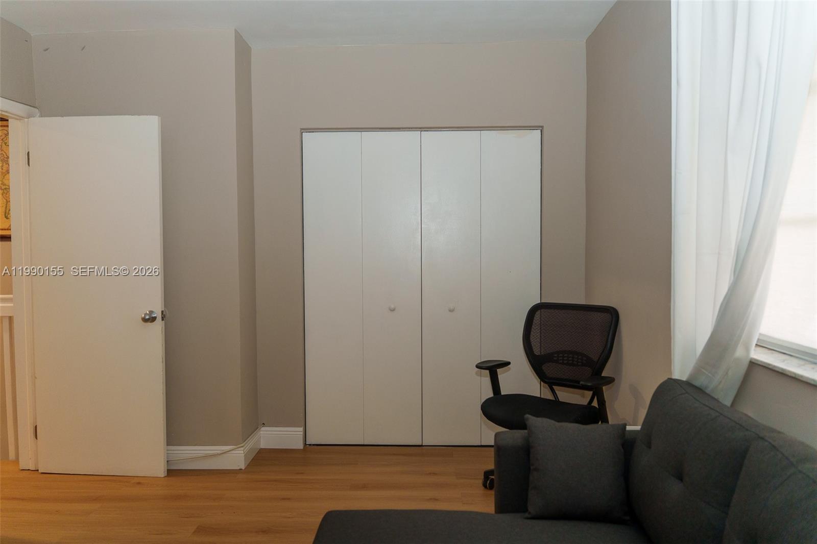 THE ARBOUR TOWNHOUSE COND - Residential