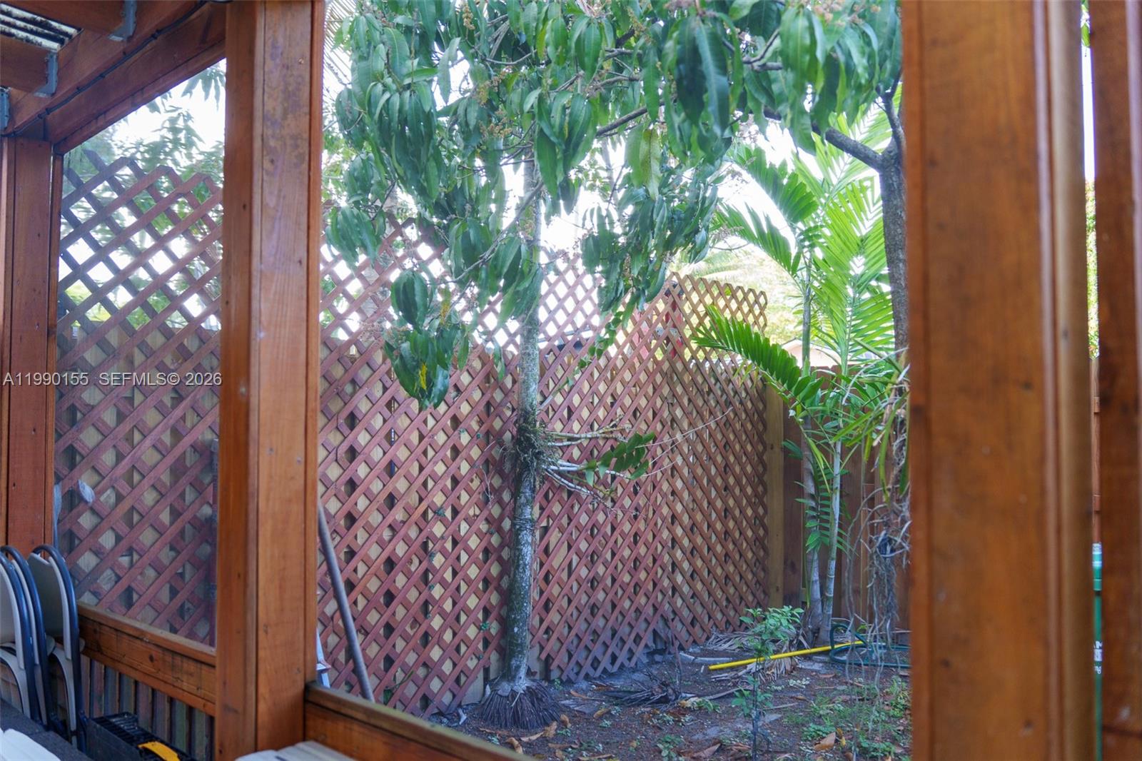 THE ARBOUR TOWNHOUSE COND - Residential