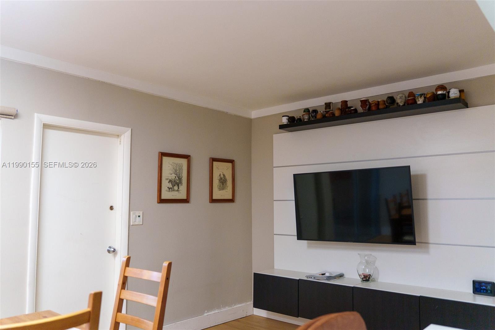 THE ARBOUR TOWNHOUSE COND - Residential