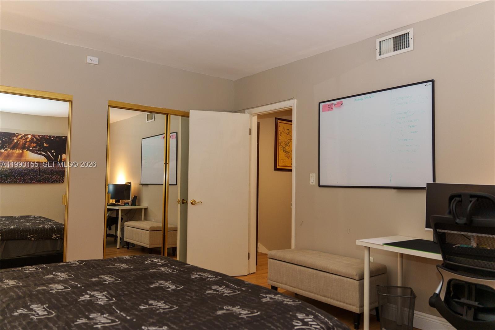 THE ARBOUR TOWNHOUSE COND - Residential