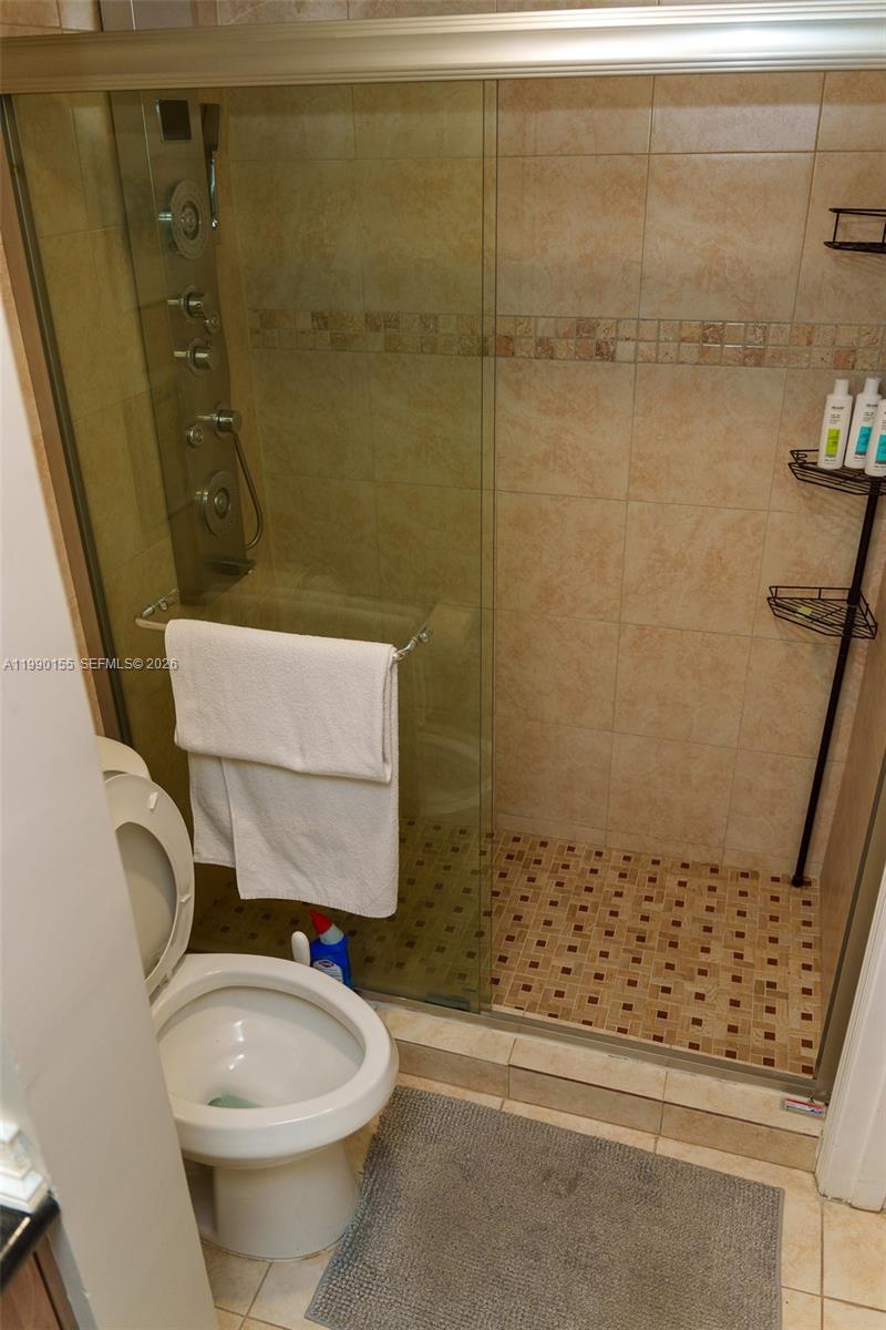 THE ARBOUR TOWNHOUSE COND - Residential