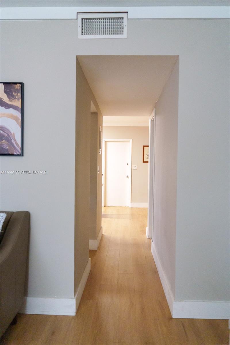 THE ARBOUR TOWNHOUSE COND - Residential