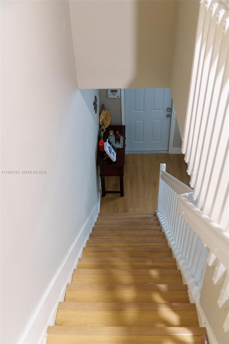 THE ARBOUR TOWNHOUSE COND - Residential